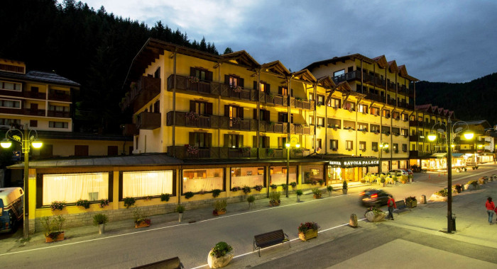 Savoia Palace Hotel , Madonna Di Campiglio ski chalet, image 5